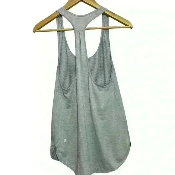 Lululemon Singlet Striped Racerback Lavendar Tank Women's Size 2 - Picture 2 of 7